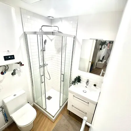 New Cosy Sereni - 4 Pax -chateau Et Terrasse 30m² * Lourdes